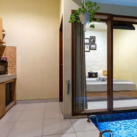 Paisa Seminyak Living Villa Exterior photo